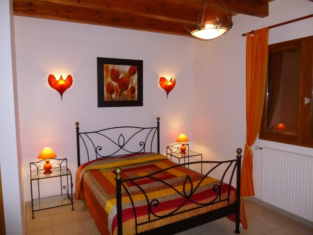 Ferme Auberge Du Bessard 알레바르드 외부 사진